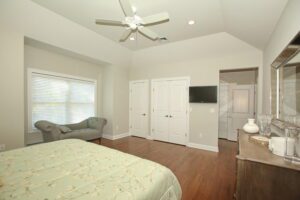 3 Heatherhill Road Demarest NJ-large-025-Master Bedroom-1500x1000-72dpi